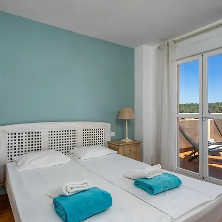 Spacious Castillo Sohail Penthouse With Jacuzzi By Costarentals - Ref 12 Fuengirola