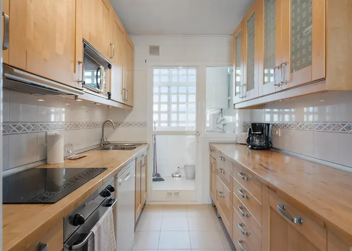 Apartment Spacious Castillo Sohail By Costarentals - Ref 12 *