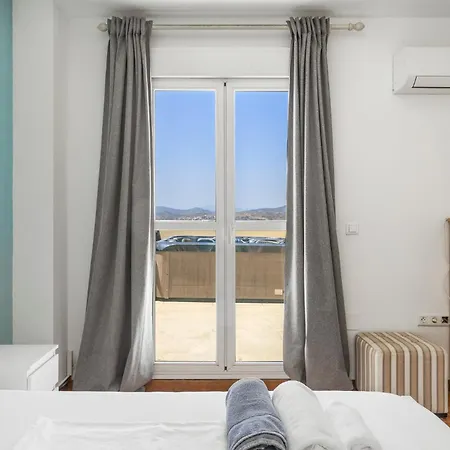 Apartamento Spacious Castillo Sohail By Costarentals - Ref 12 *