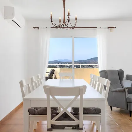 Spacious Castillo Sohail By Costarentals - Ref 12 Appartement