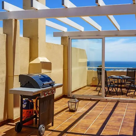 Spacious Castillo Sohail Penthouse With Jacuzzi By Costarentals - Ref 12 Fuengirola