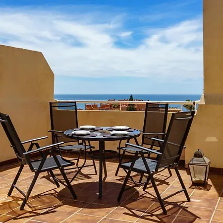 Spacious Castillo Sohail Penthouse With Jacuzzi By Costarentals - Ref 12 *